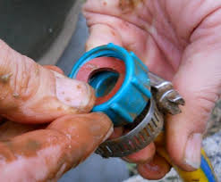 How to connect garden hose